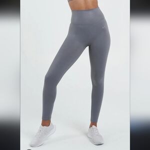 TYR Gray High-Waisted Leggings with Stretchy Fabric